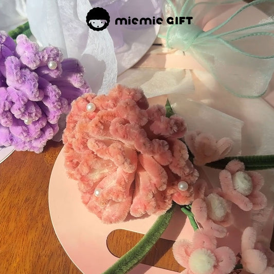 Miemie Gift DIY chenille carnation bouquet in blush pink and purple, decorated with pearls and organza ribbon