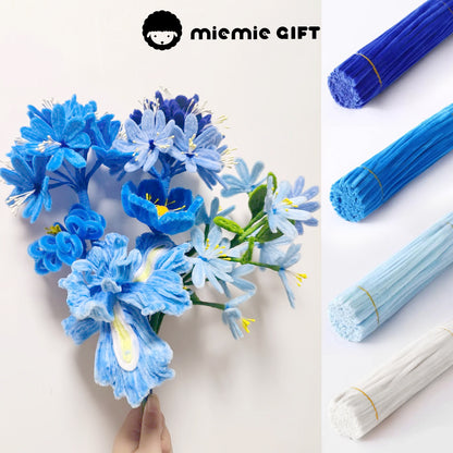 Navy Blue, Columbia Blue, and Denim Pipe Cleaner Set: High-quality blue pipe cleaners in three shades—Navy Blue, Columbia Blue, and Denim—ideal for creating elegant and detailed floral crafts. Perfect for making realistic leaves and stems.
