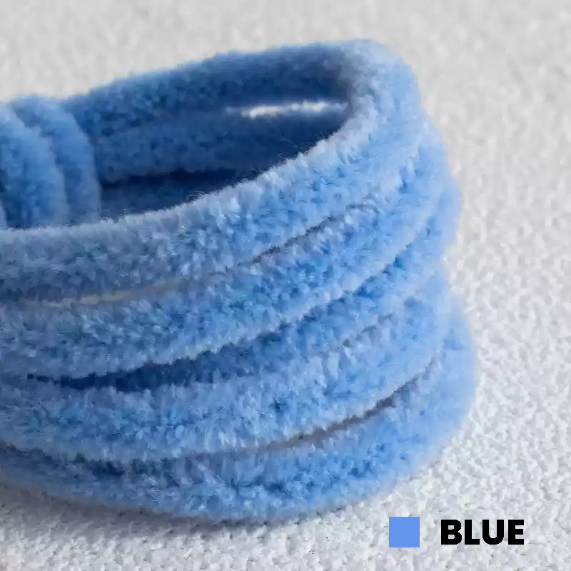 Blue Pipe Cleaner by miemie gift: High-density blue pipe cleaner, ideal for creating serene and calming dolls. Perfect for making a graceful bluebird or a playful dolphin, highlighting the hand-made quality and vivid color.