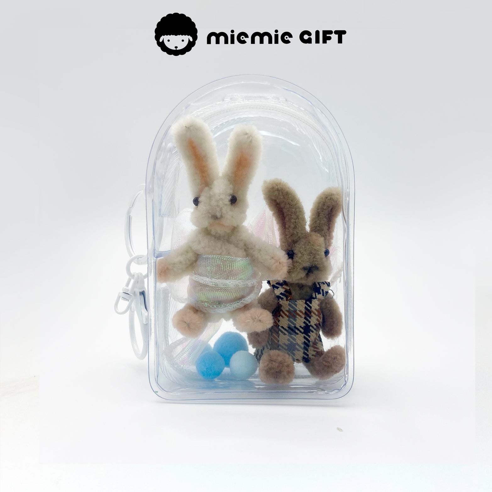 Easter Bunny Keychains in Brown and White Wool: Handmade bunnies in a transparent display bag. Made from high-density wool pipe cleaners, these cute bunnies are ideal for Easter decorations double rabblit charm