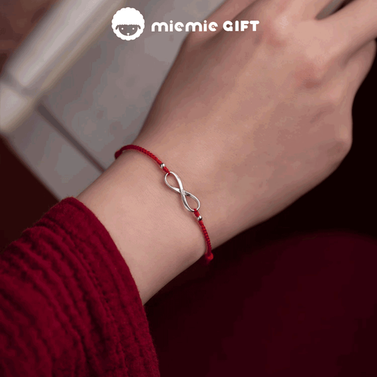  for_daily_wear_or_ as_a_heartfelt_gift_red_string_bracelet 