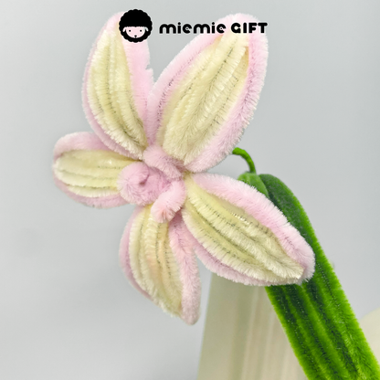 Pink and Cream Pipe-Cleaner Lily Bouquet by MieMie Gift
