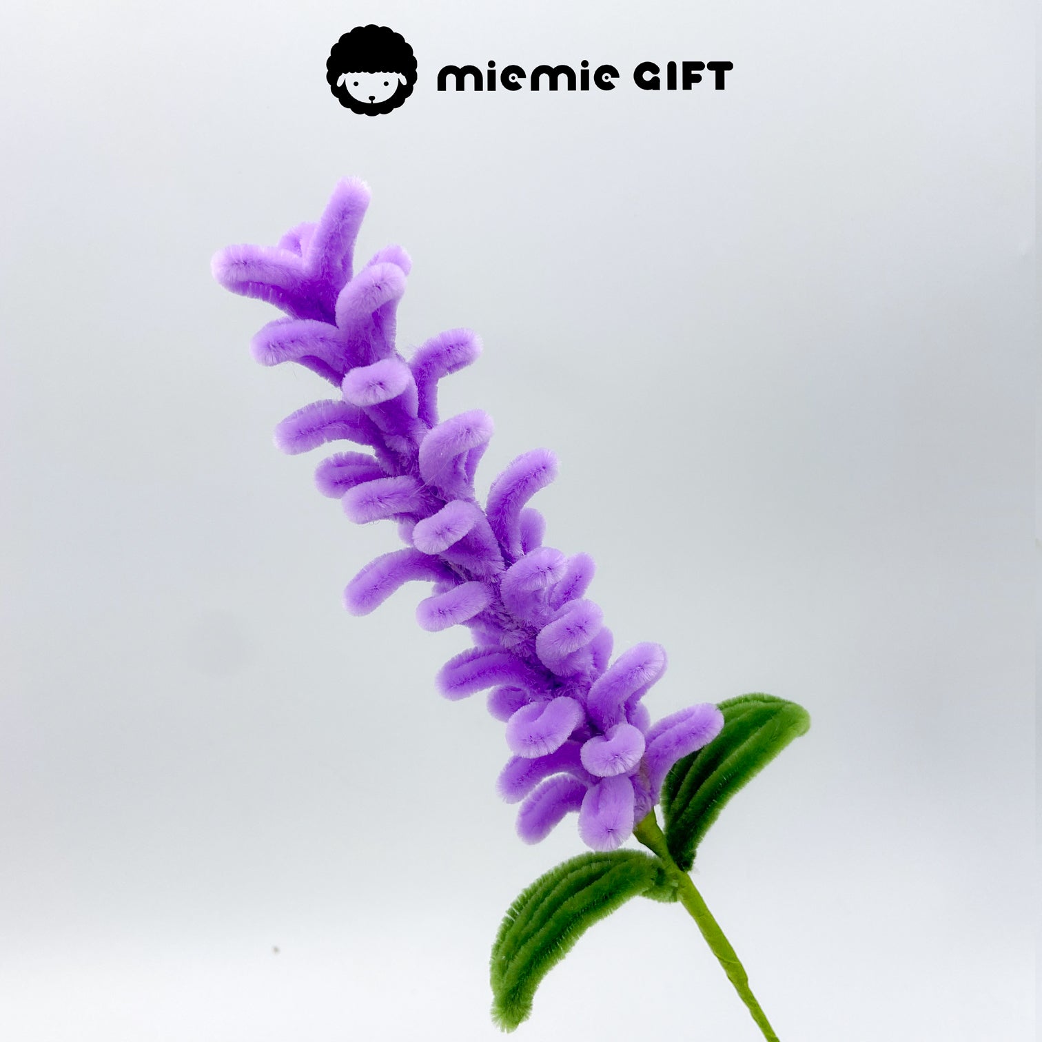 Handmade Purple Lavender Using High-Density Chenille Stems: The dense and soft chenille stems give the lavender a realistic appearance, making it a perfect addition to handmade floral arrangements.