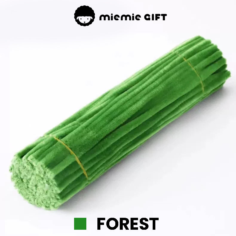 forest Green Pipe Cleaner for Flower Petals and Leaves: A charming set of green pipe cleaners, perfect for crafting soft and delicate flowers. Ideal for making detailed flower petals and realistic leaves, showcasing the hand-made quality and soothing colors