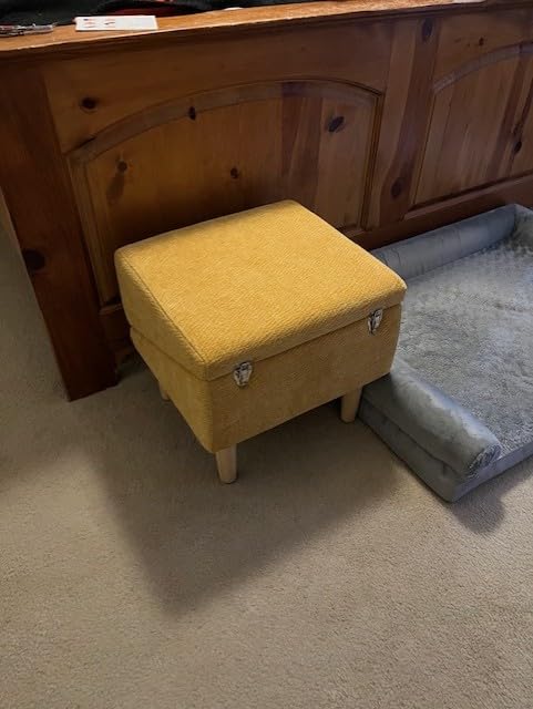 R M W review photo